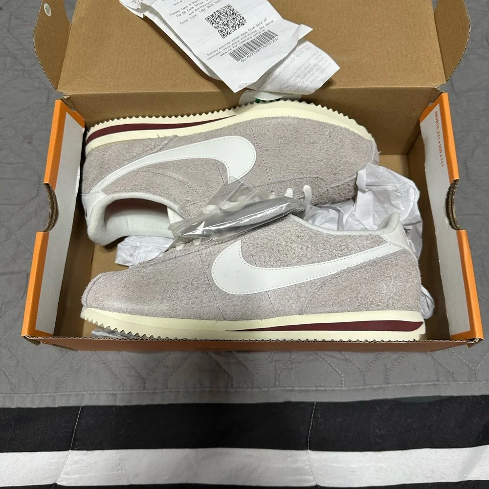 CLOSET CLOSING MENS NIKE CORTEZ SE NIB - Picture 4 of 5